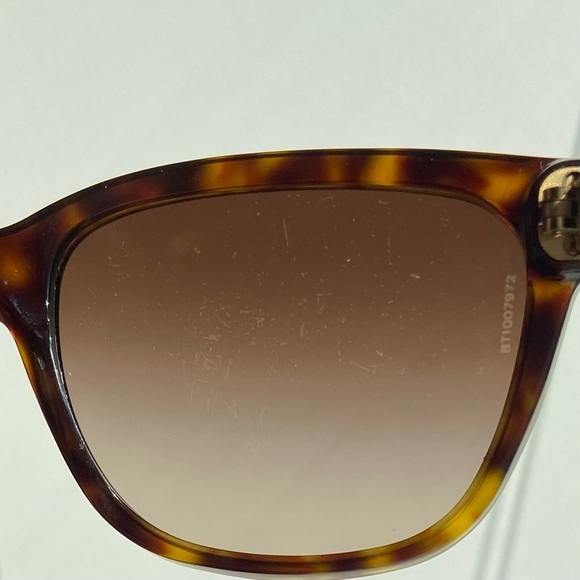 Tiffany & Co Tortoise Sunglasses With Tiffany Case - Picture 7 of 16